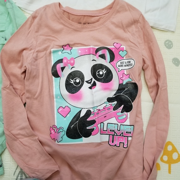 Girl's graphic long sleeve bundle - Picture 2 of 9